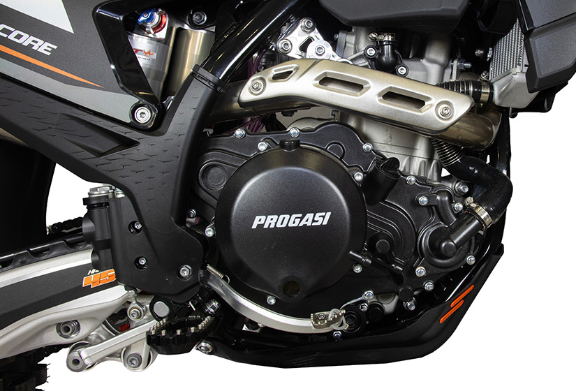 Progasi Hardcore 450, ракурс сзади